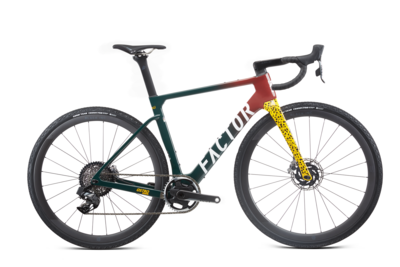 2023_OSTRO Gravel_team amani_180-DriveSide