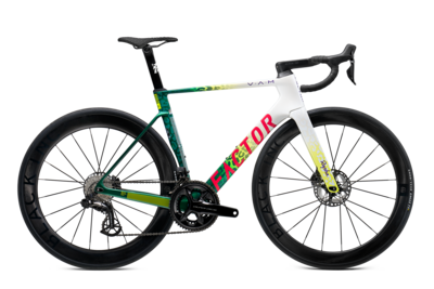 Ostro vam_Team_Amani_Rapha_ds180