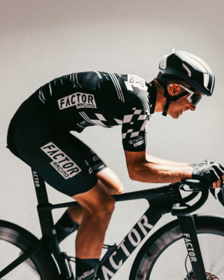 FACTOR-RACING-KIT-REVEAL-WORKING_01