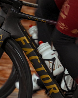 working-M-A-FACTOR-RACING_08