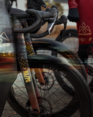 working-M-A-FACTOR-RACING_03