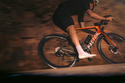 OSTRO VAM - Terracotta Orange - Action - 5