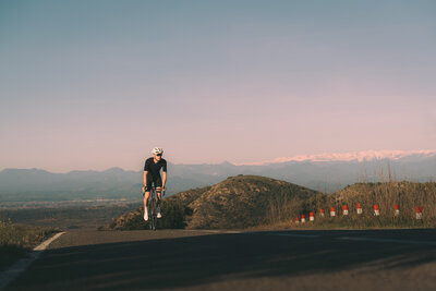 OSTRO VAM - Terracotta Orange - Action - 3