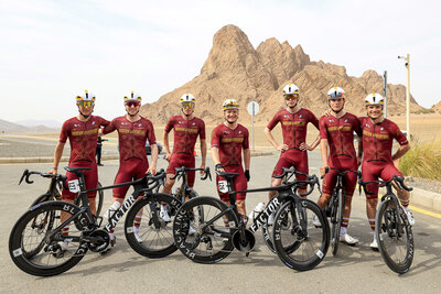 sprintcyclingagency_9110733_1_2000px