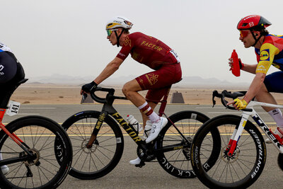 sprintcyclingagency_9111080_1_2000px