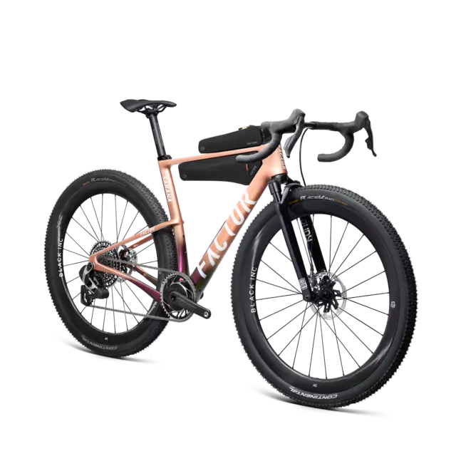 studio_SARANA_Prismatic Gold_DS45_suspension fork_bag