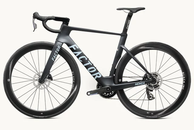 FACTOR_Monza_Anodized-Black_NDS180