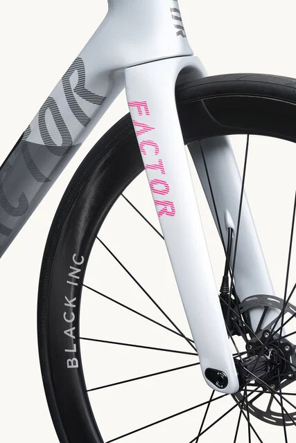 RAPHA Monza_detail_002