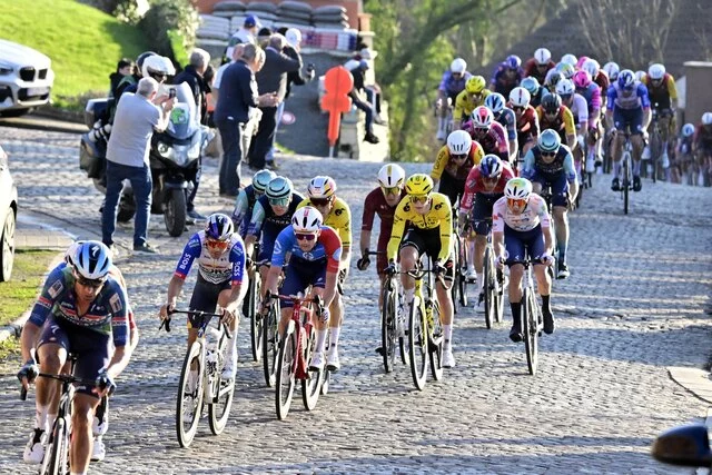 sprintcyclingagency_9130962_1_2000px