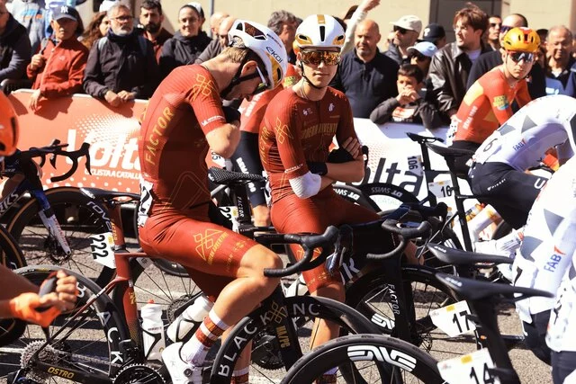 sprintcyclingagency_9146380_1_2000px