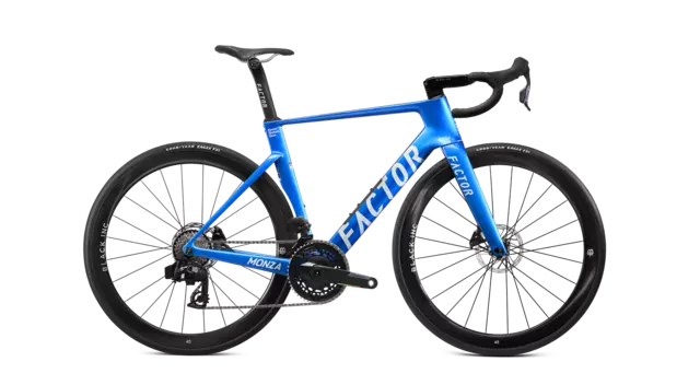 Studio-MONZA-SOLAR BLUE-Force-E1-DS180