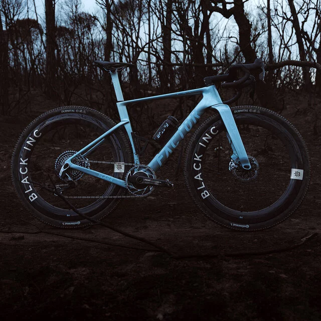 Features_6 1290_1290px.04