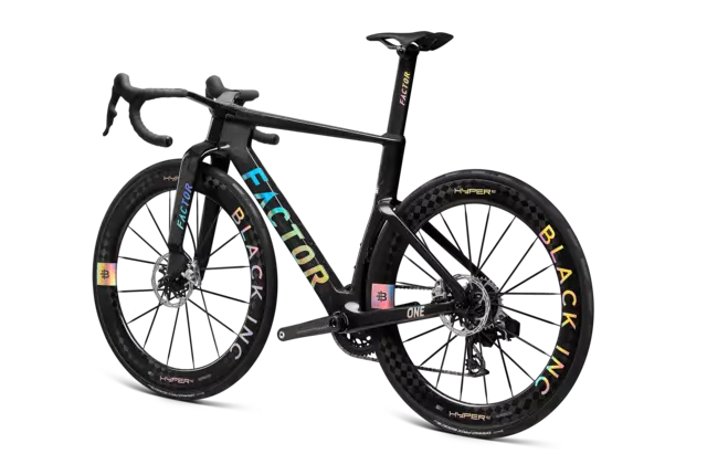 ONE_Chrome_Hyper62_NDS45
