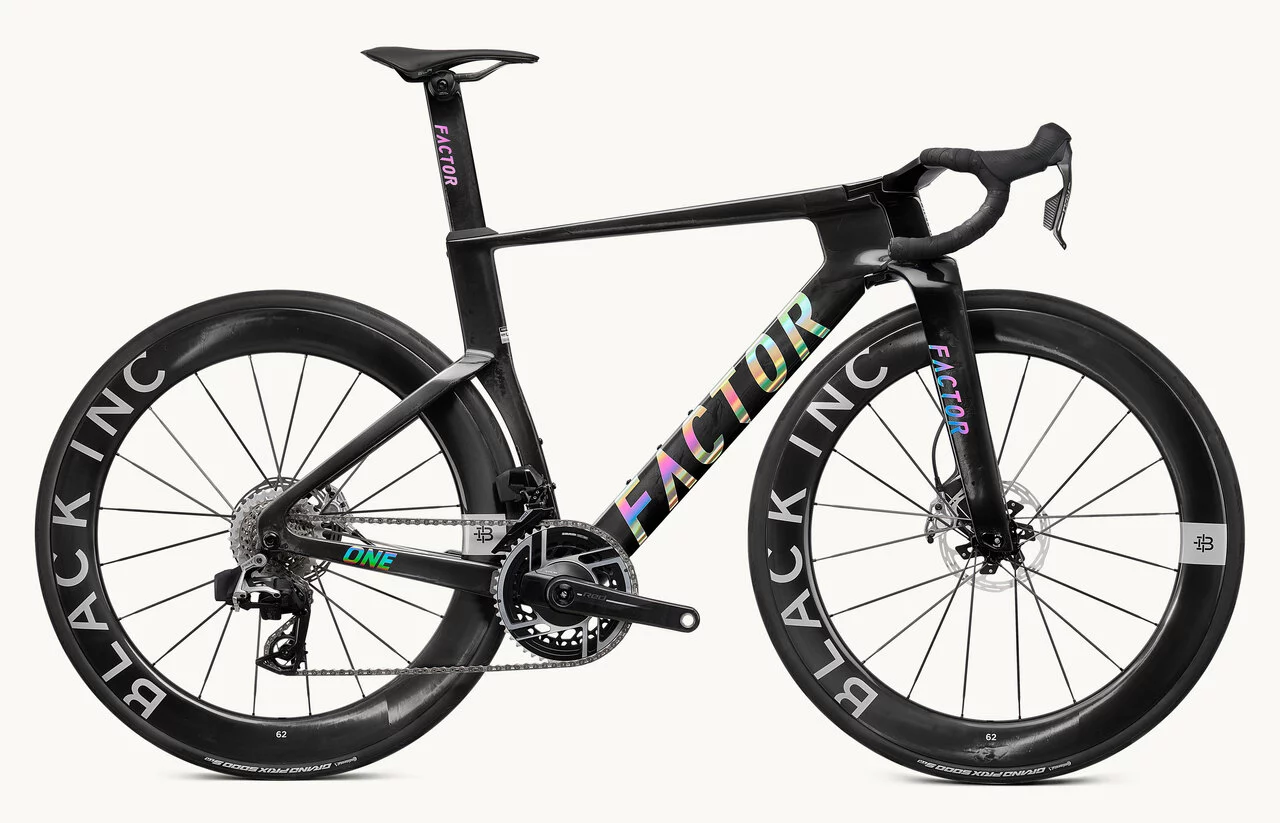 ONE_Chrome_62_DS180.jpg