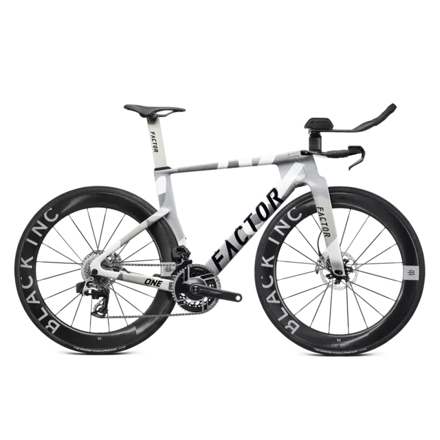 ONE-Nimbus Grey AB09-CB-red-62-4472x4472_