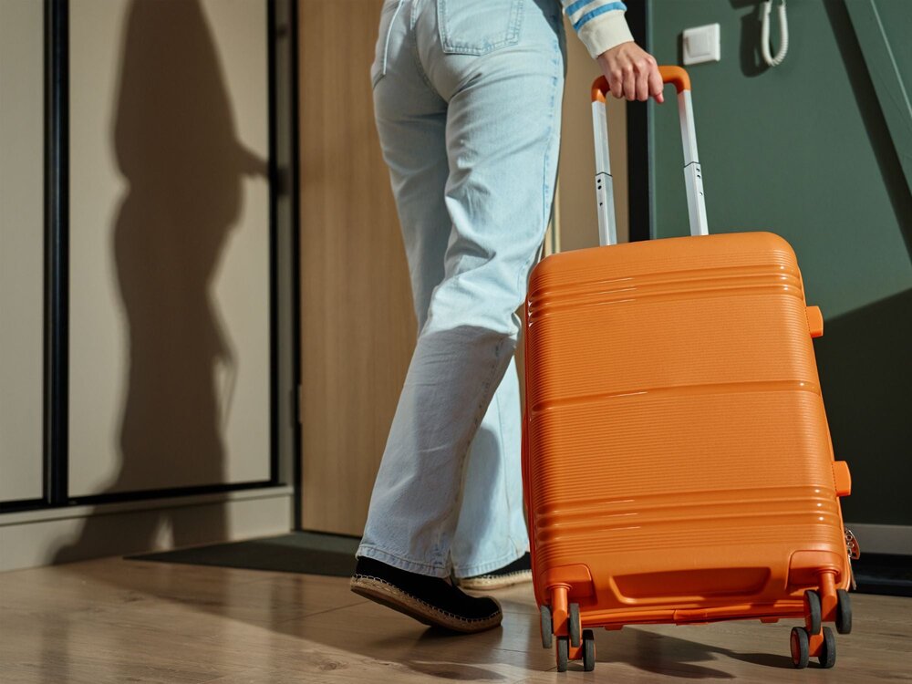 Diese 3 Technikgadgets gehören in jeden Reisekoffer - und so nutzt du sie ideal