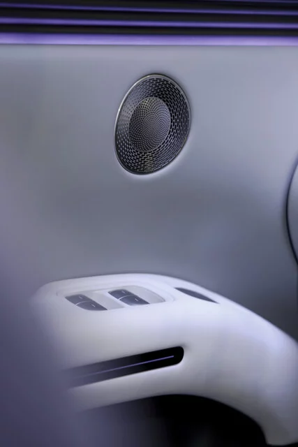 XPENG L03 mit hellgrauem Interieur