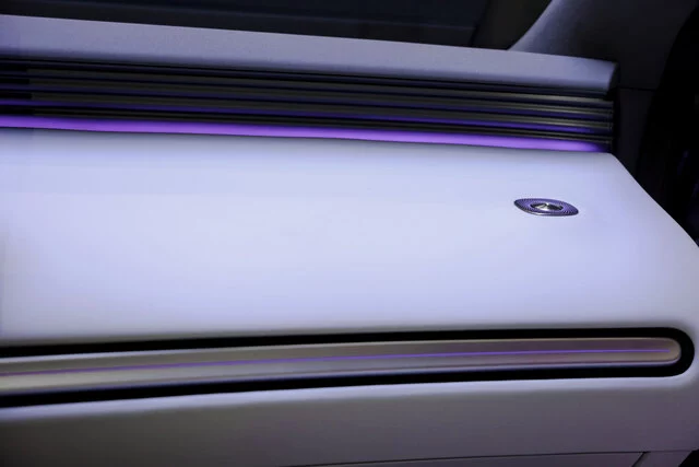 XPENG L03 mit hellgrauem Interieur