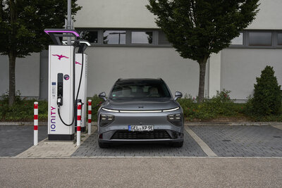 609603-XPENG G9 032-0d9940-original-1756817798