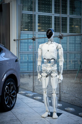 609678-XPENG_019-29493b-original-1756821334