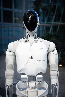 609714-XPENG_054-3fc997-original-1756821600