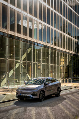 609790-XPENG_122-d79a9b-original-1756822222