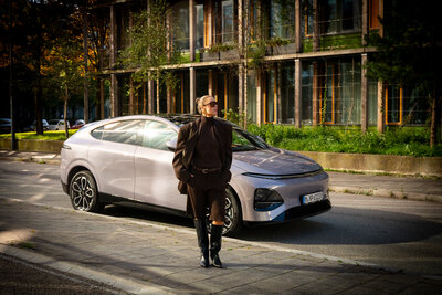 609808-XPENG_135-4208dd-original-1756822345