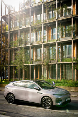 609818-XPENG_144-a501ff-original-1756822400