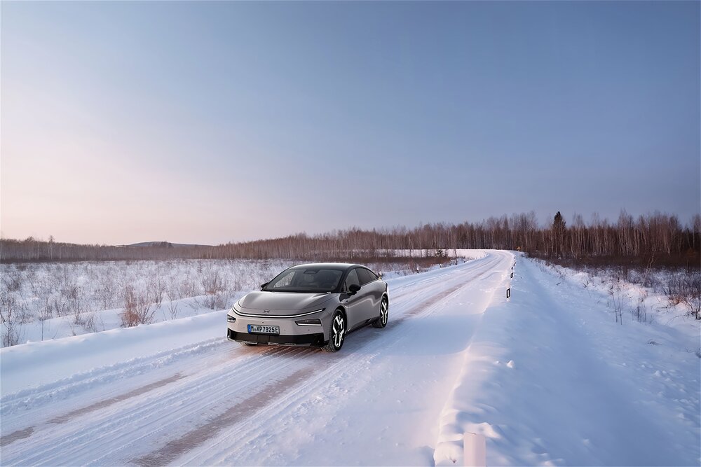 638423-XPENG P7+_006-068c69-original-1767944809.jpg