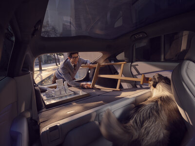 Extra-large Expandable Space