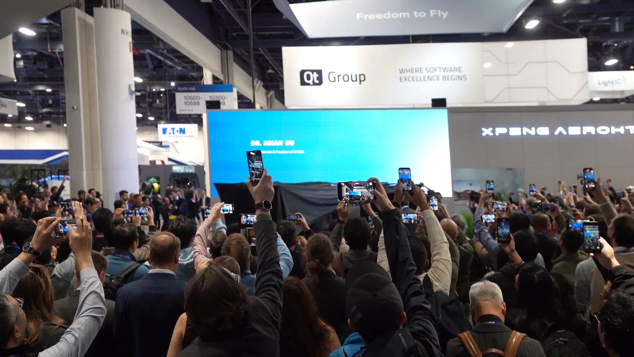 1833-xpeng_aeroht_002_short-dd0c2a-source-upload.mp4