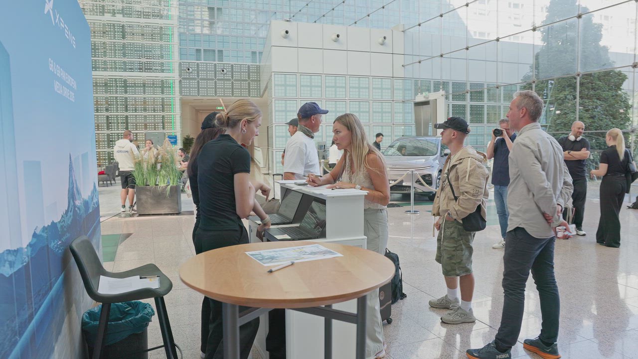 2317-xpeng_media_drive00005310-72b79a-source-upload.mp4