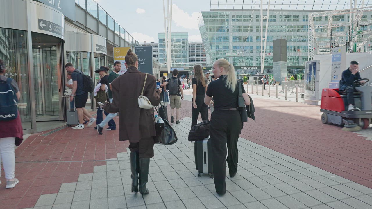 2341-xpeng_media_drive00027048-119136-source-upload.mp4