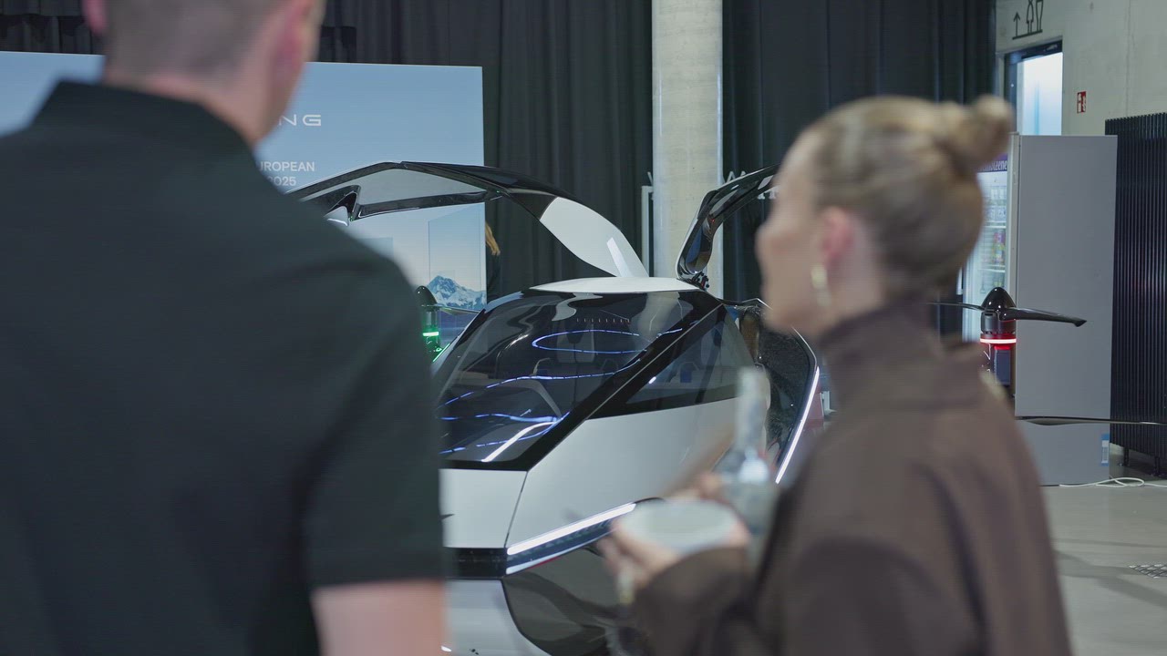 2370-xpeng_media_drive00037140-6c0c54-source-upload.mp4