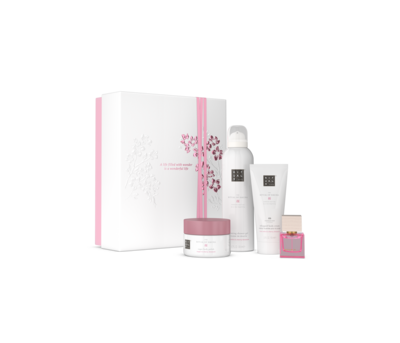 1120203-rituals-sakura-gift-set-m-packclosed-1