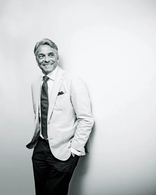1. Raymond Cloosterman Full_BW
