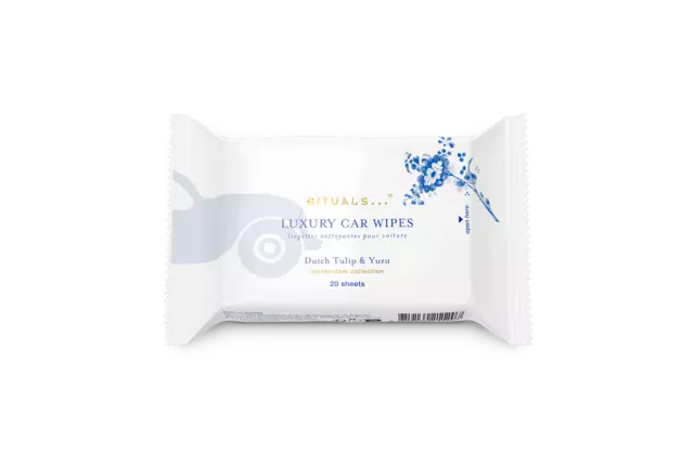 1121120-rituals-amsterdam-car-interior-cleaning-wipes