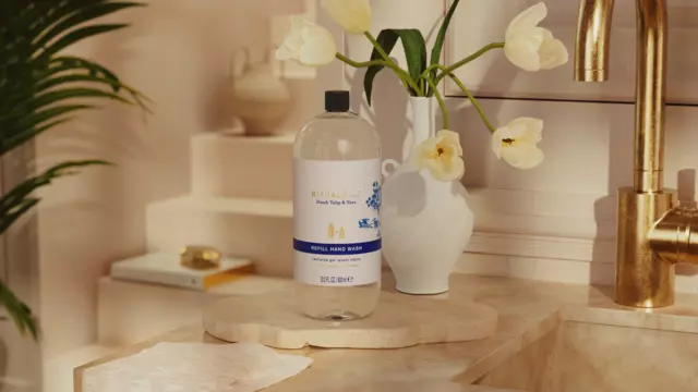1121679-am25001-amsterdam-hand-wash-refill-600ml