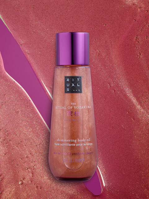 Shimmer body oil.jpeg