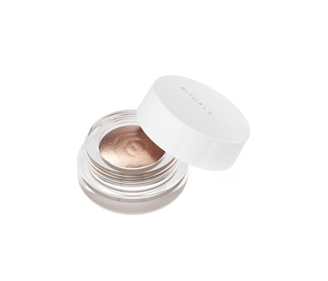 Cream eyeshadow.jpeg