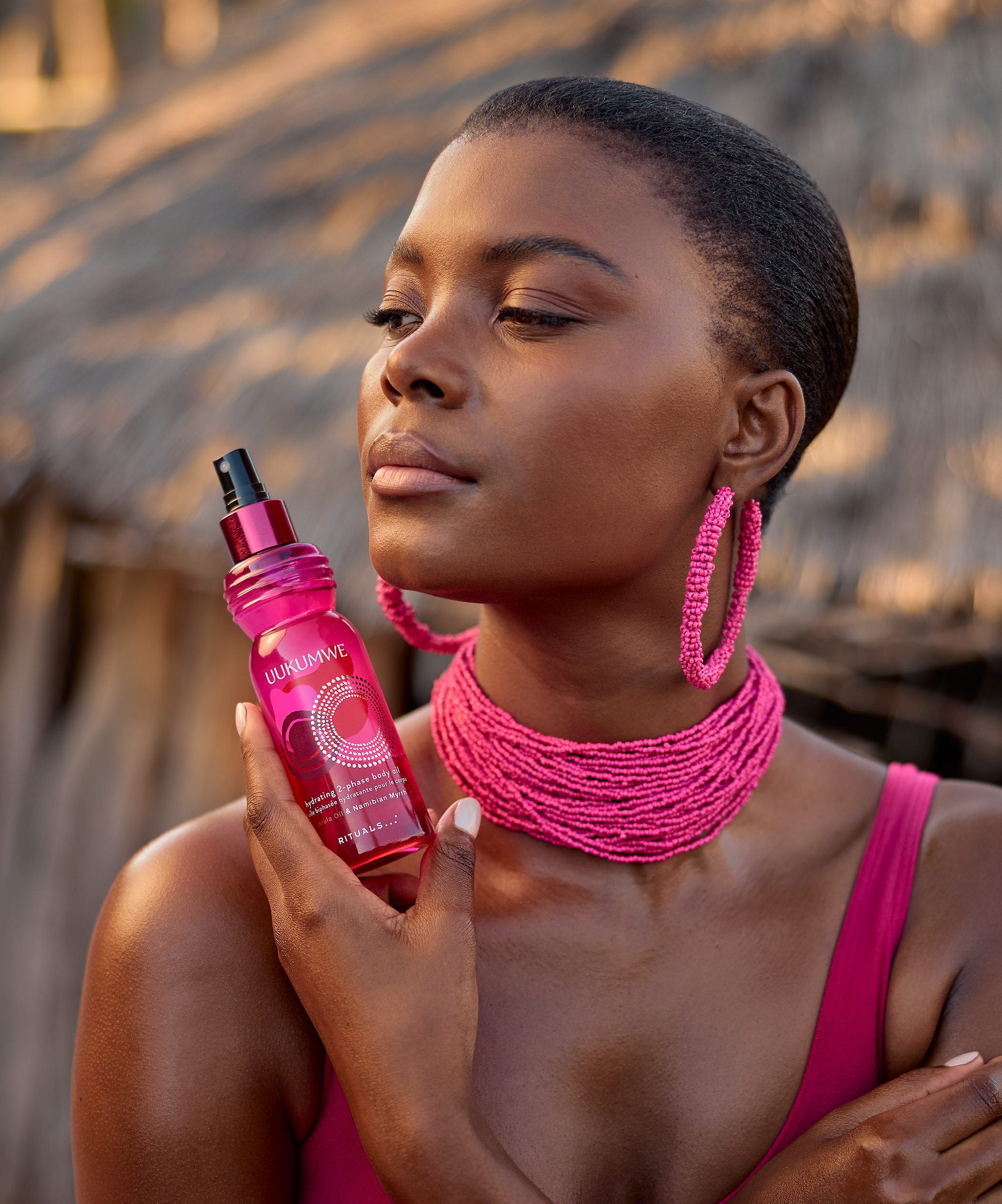 1121646-rituals-wl26104-a-uukumwe-bodyoil-PNG.png