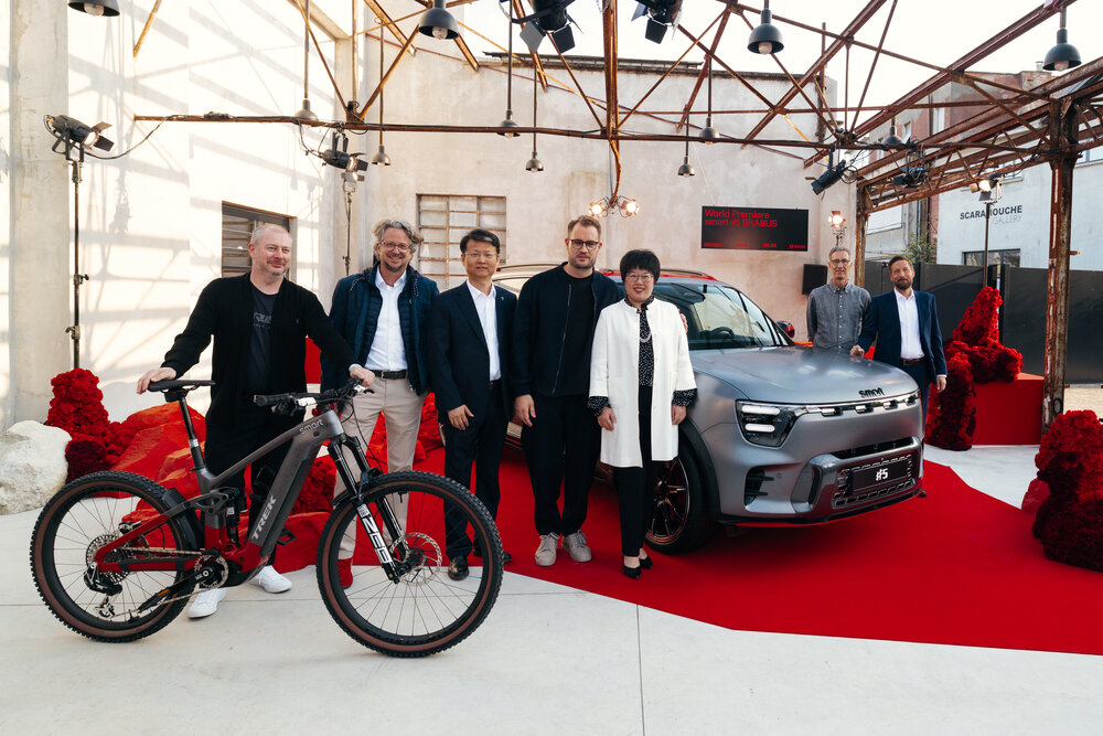 smart-hashtag5-brabus-milan-worldpremiere-eastwood-sennheiser-jun-buschmann-zhang-sieber-adelmann.jpg