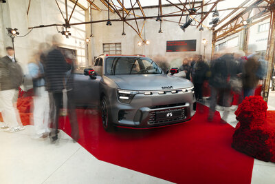 smart-hashtag5-brabus-milan-worldpremiere-40.jpg