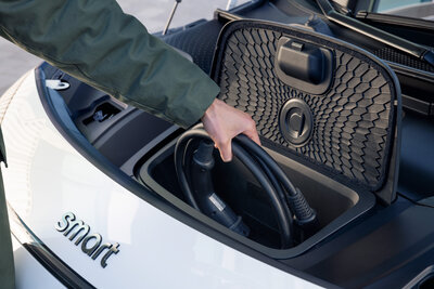 Frunk of the smart #1, containing the charging cable