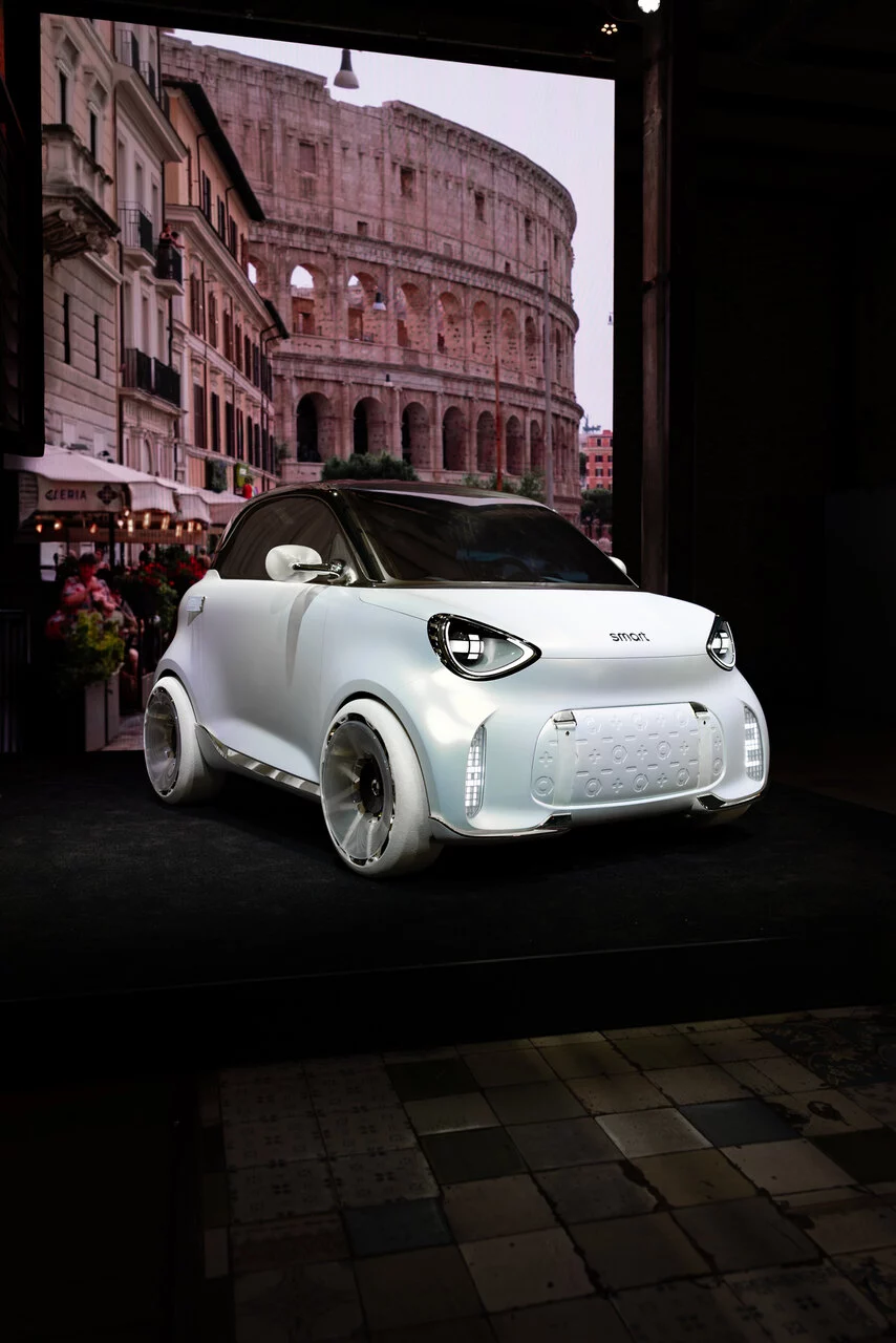 smart_concept_hashtag2_Rome_Exterior_1.jpg