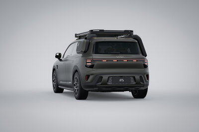 05-smart-hashtag5-edition-pure-car-studio-srgb-3x2