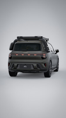 01-smart-hashtag5-edition-pure-car-studio-srgb-9x16