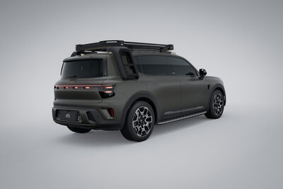 14-smart-hashtag5-edition-pure-car-studio-srgb-3x2