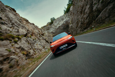 hashtag3-brabus-photon-orange-photography-hashtag3-002