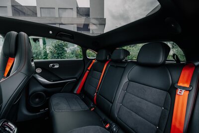 smart-hashtag3-brabus-photon-orange-interior-mallorca2